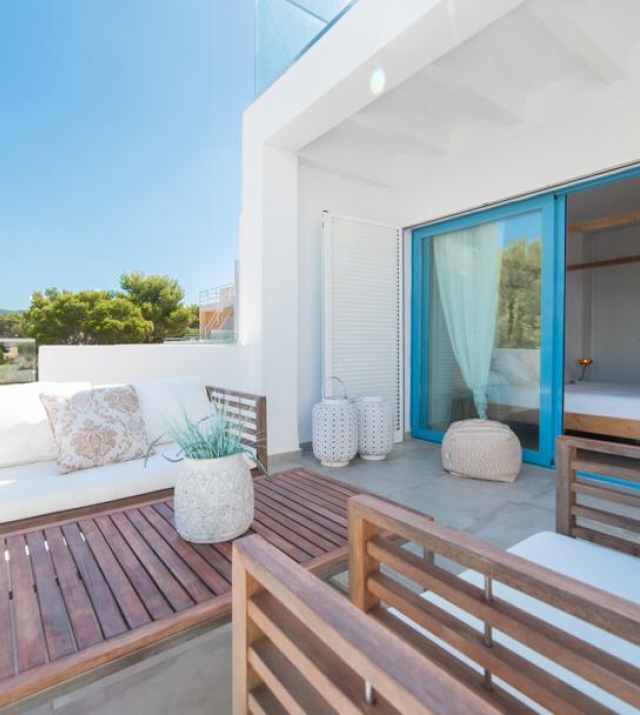 Resa estates ibiza cala Tarida winter rental terrace 1 ok.jpg